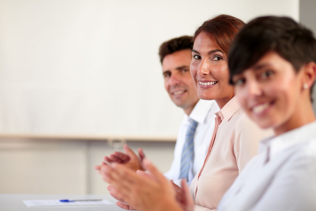 La División de Desarrollo y Crecimiento Profesional es responsable de planificar, organizar, desarrollar y evaluar las actividades relacionadas con la capacitación y mejoramiento técnico y profesional del personal de la agencia.